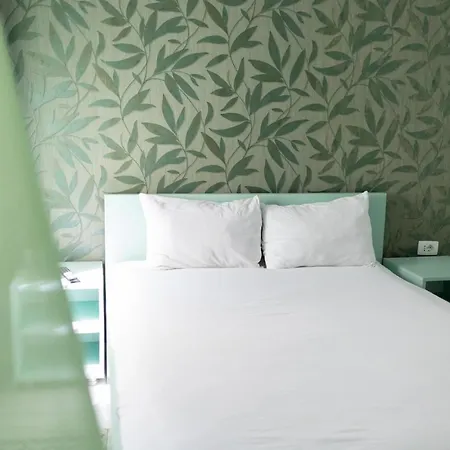 Holidays Summer Vibes Mamaia Nord